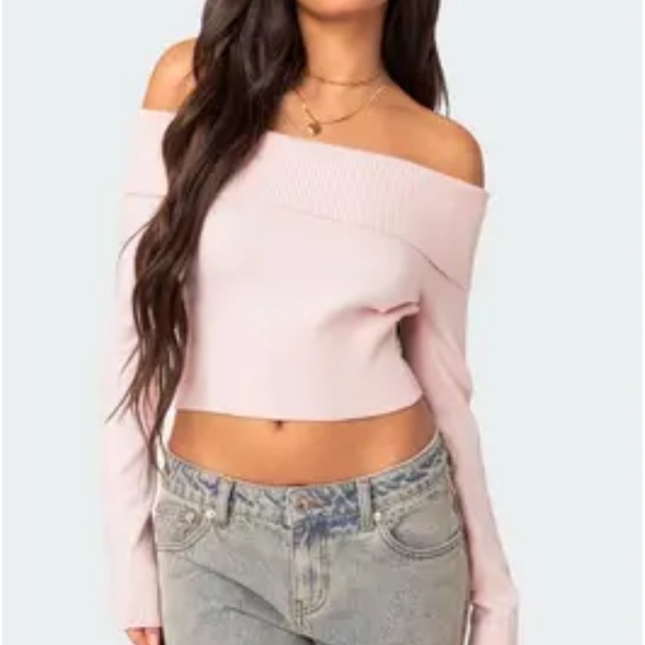 Edikted Sweaters - Edikted Off The Shoulder Top